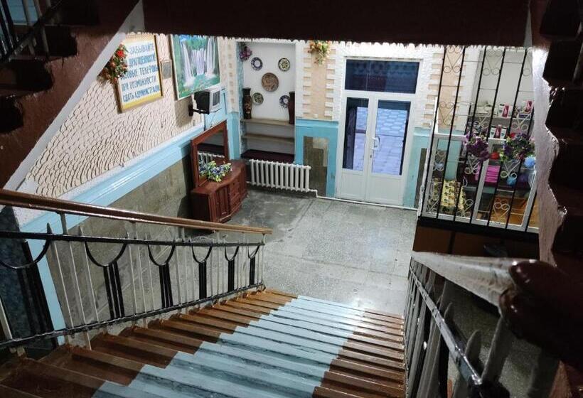 Goziyon Hostel