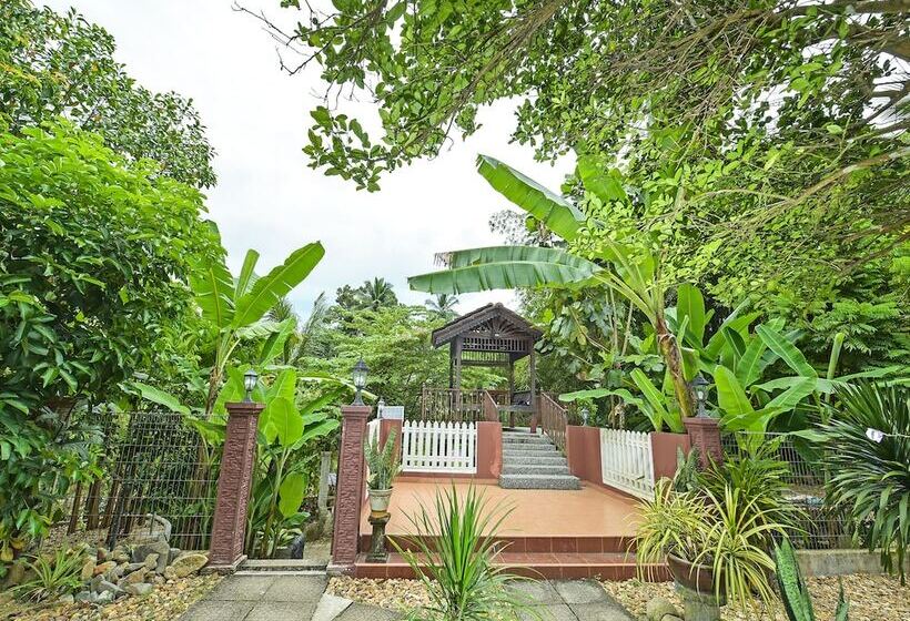 فندق Oyo 90642 Twin Mutiara Chalet & Homestay