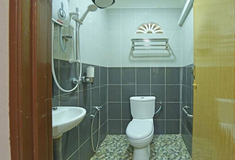 فندق Oyo 90642 Twin Mutiara Chalet & Homestay