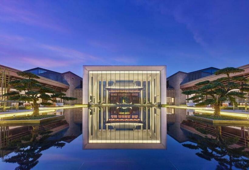 هتل Homm Huzhou Xisai Shan