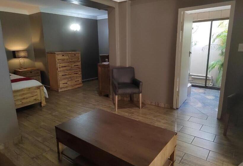 پانسیون Crayfish Creek Guest House