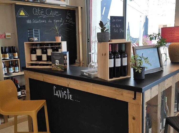 هتل Clair De Lune