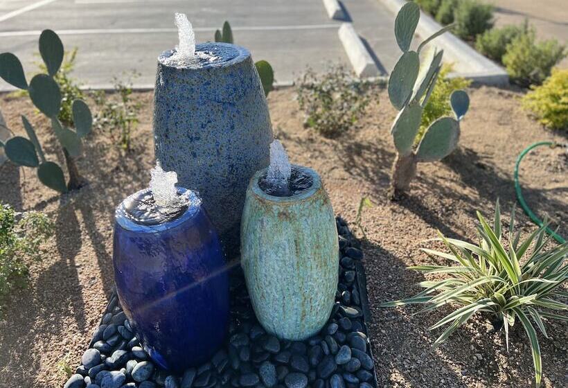 מוטל The Residency Suites