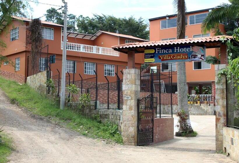 Finca Hotel Villa Gladys En Mesitas Del Colegio