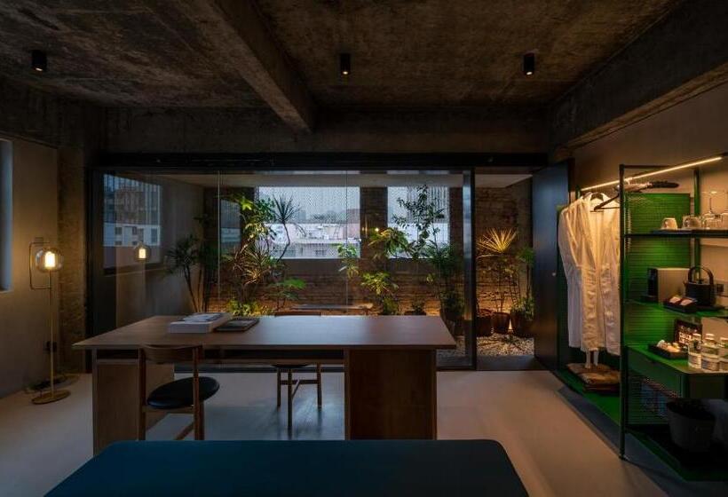 Отель Jiangnan House Nantou