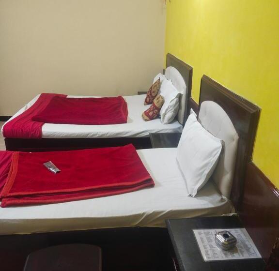 پانسیون Mystique Inn Ooty