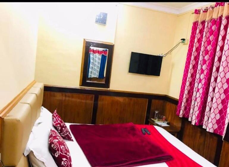 پانسیون Mystique Inn Ooty