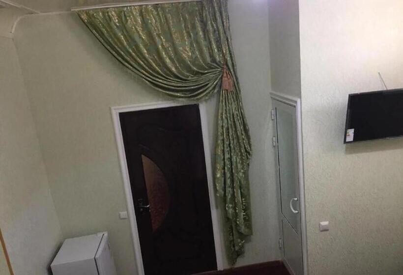 بنسيون Tohir Ota Guest House