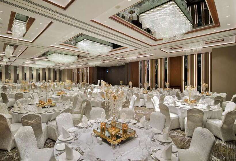 Doubletree By Hilton Hotel Istanbul   Piyalepasa