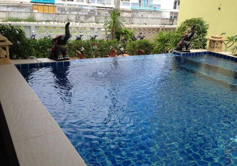 Fotos del hotel Green Harbor  & Service Apartment:  11