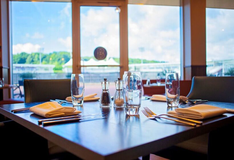 Fotos del hotel Hilton At The Ageas Bowl, Southampton:  90