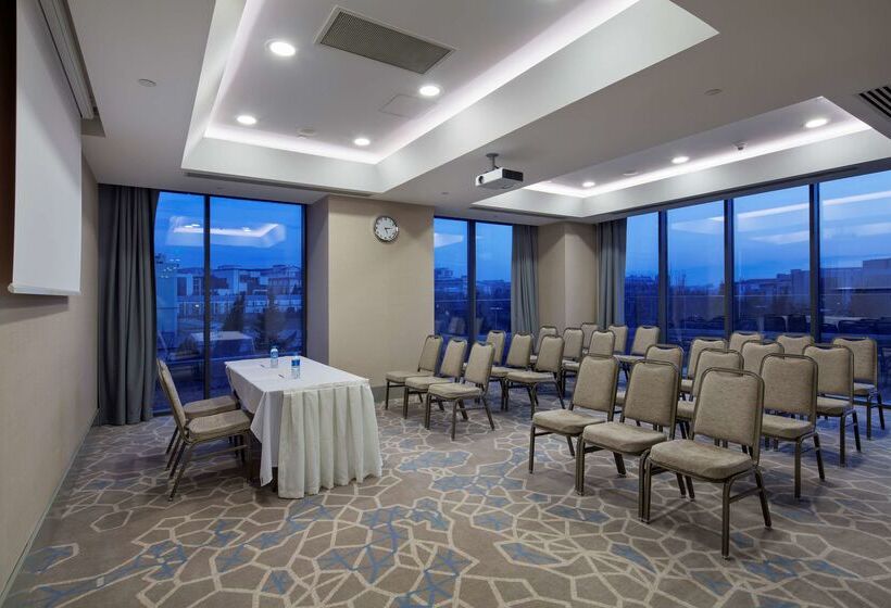 Fotos del hotel Hilton Garden Inn Istanbul Atatürk Airport:  28