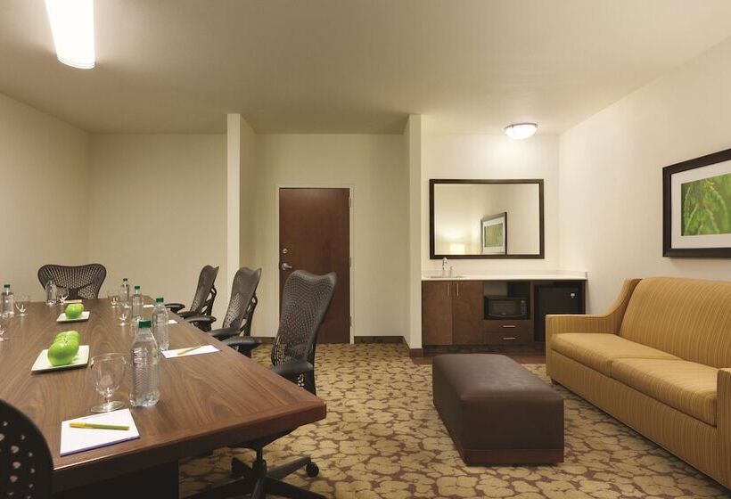 هتل Hilton Garden Inn Rochester Downtown, Ny