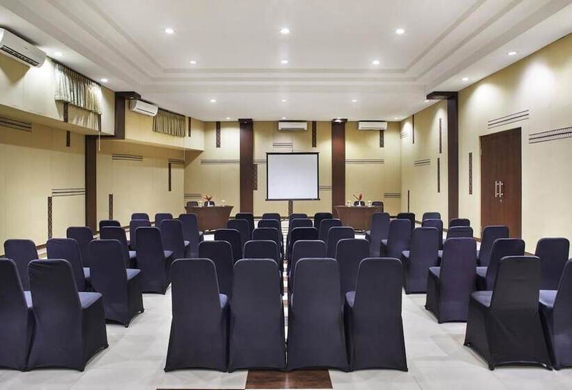 هتل Jambuluwuk Convention Hall & Resort Puncak