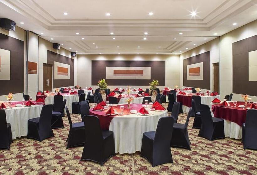 هتل Jambuluwuk Convention Hall & Resort Puncak