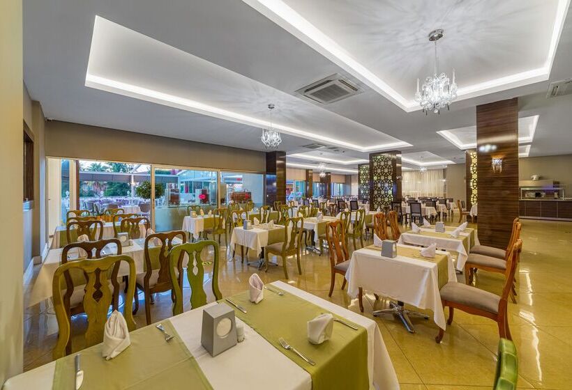 هتل Justiniano Deluxe Resort