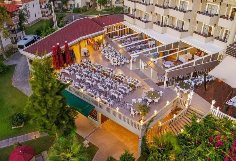 هتل Justiniano Deluxe Resort