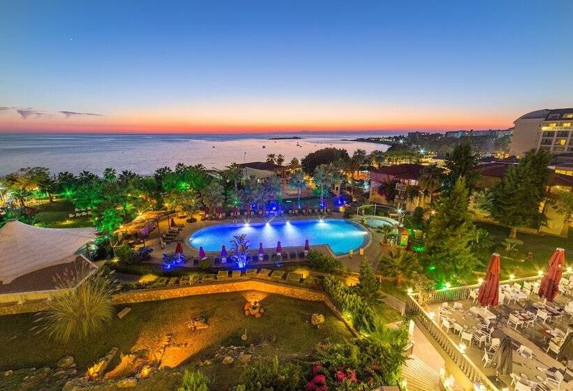 هتل Justiniano Deluxe Resort