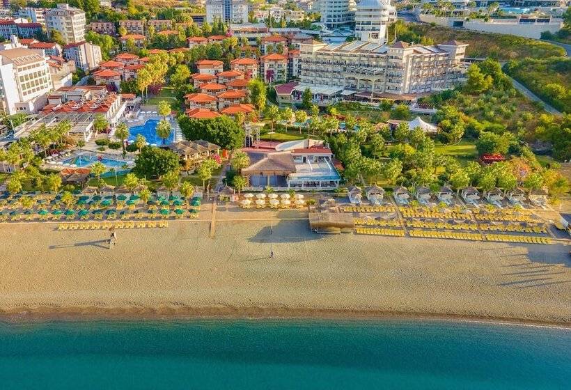 هتل Justiniano Deluxe Resort