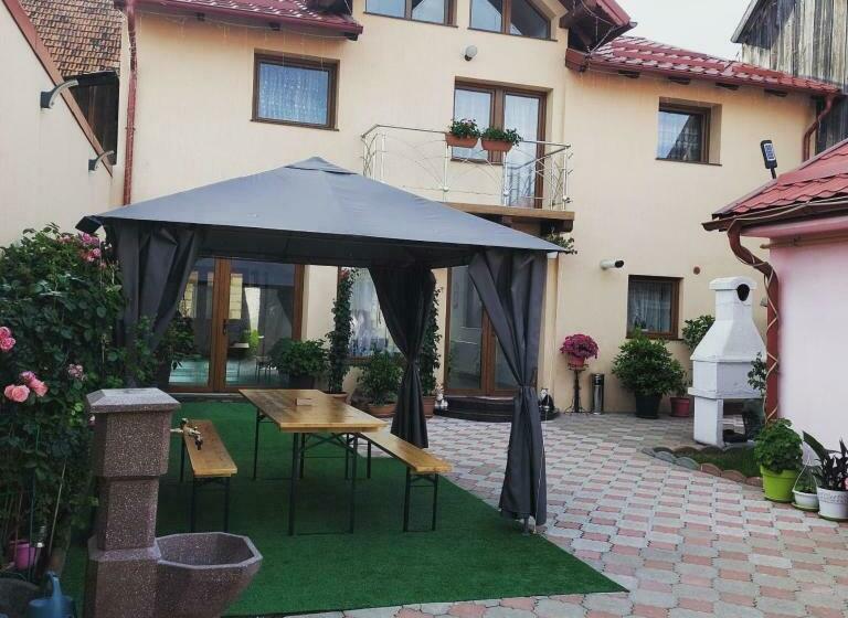 ペンション Maria S Dream House