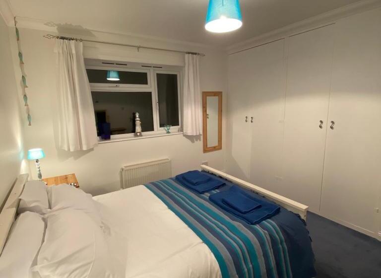 Agapanthus Bed & Breakfast   Fraddam