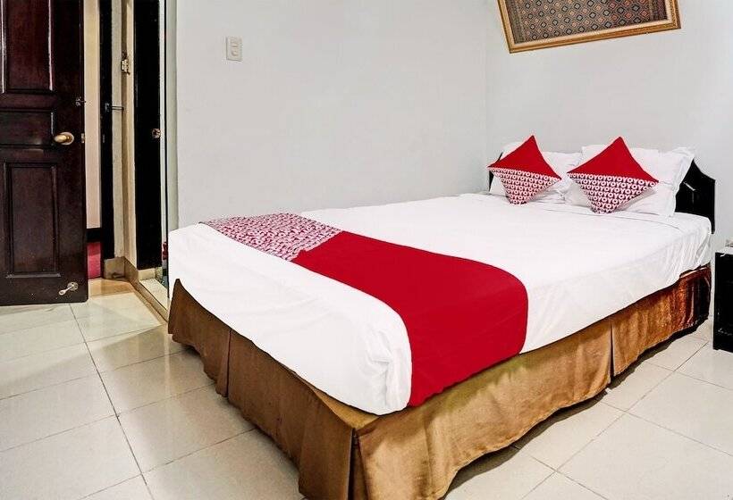 هتل Oyo 91805  Wisma Bari