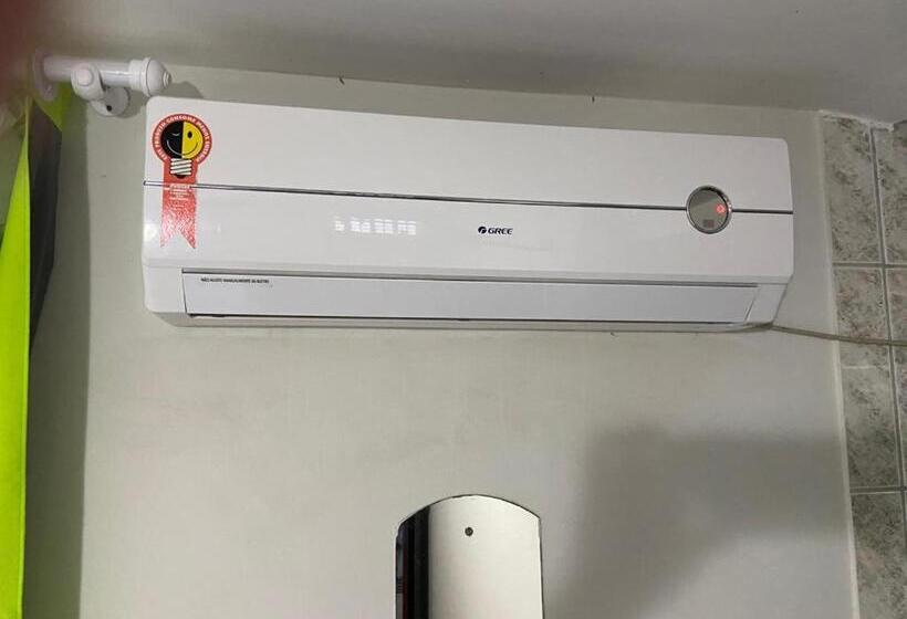 پانسیون Hostel Salvador Orquídeas