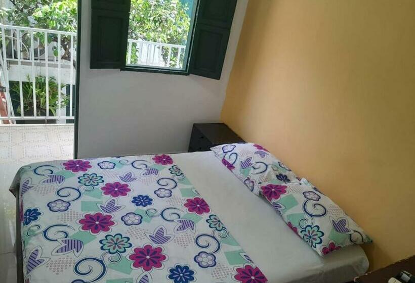 هتل Casa Flor De Liz