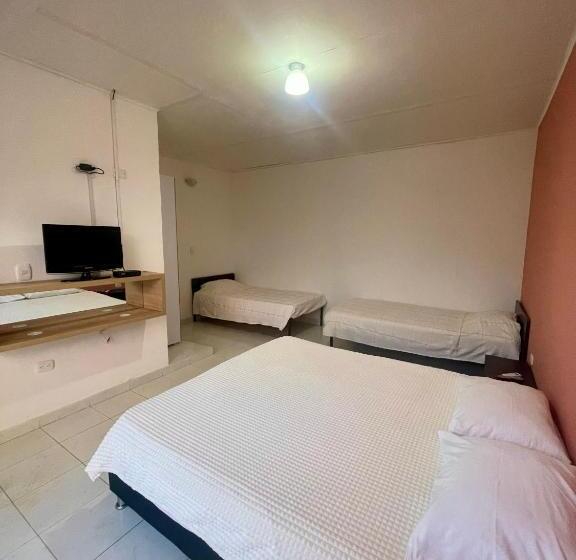 هتل Campestre Toro Loco