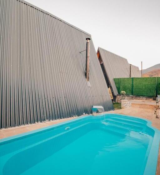 مبيت وإفطار Karmatte Bungalow