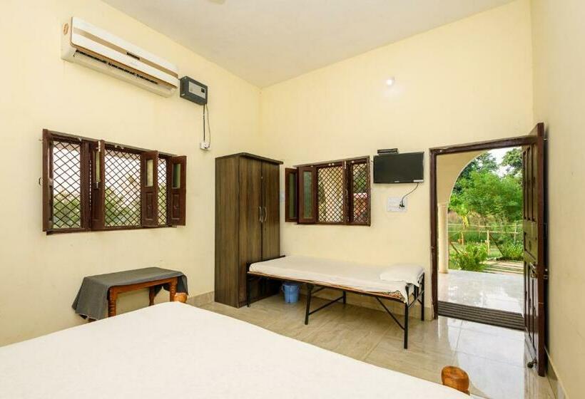 ホテル Aryan Riverside Camp, Panna Tiger Reserve, Madla