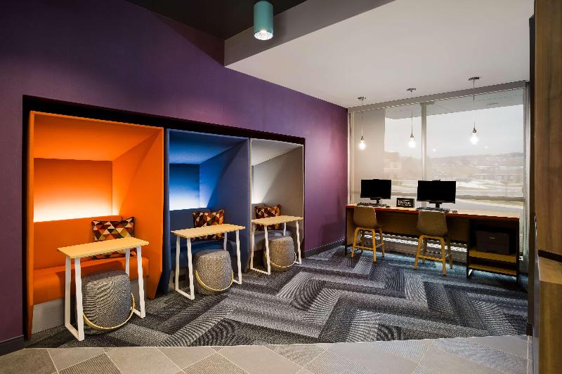 هتل Tru By Hilton Traverse City