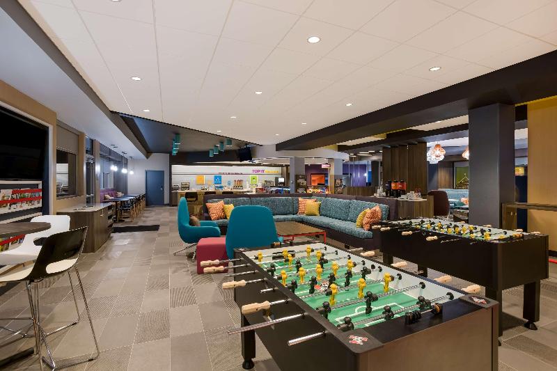 هتل Tru By Hilton Traverse City