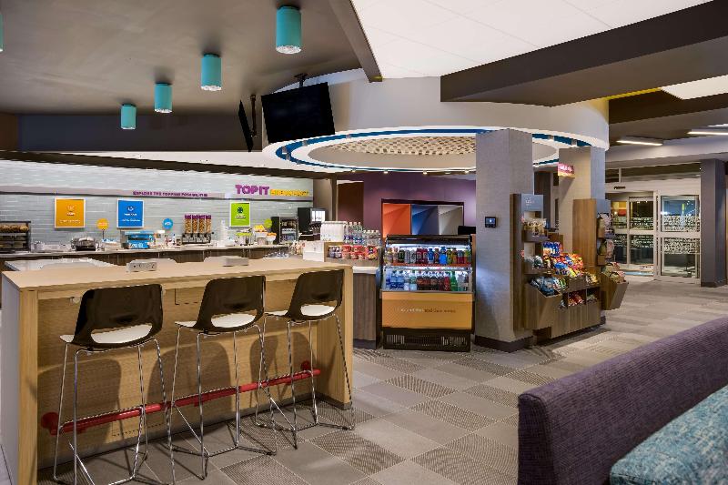 هتل Tru By Hilton Traverse City