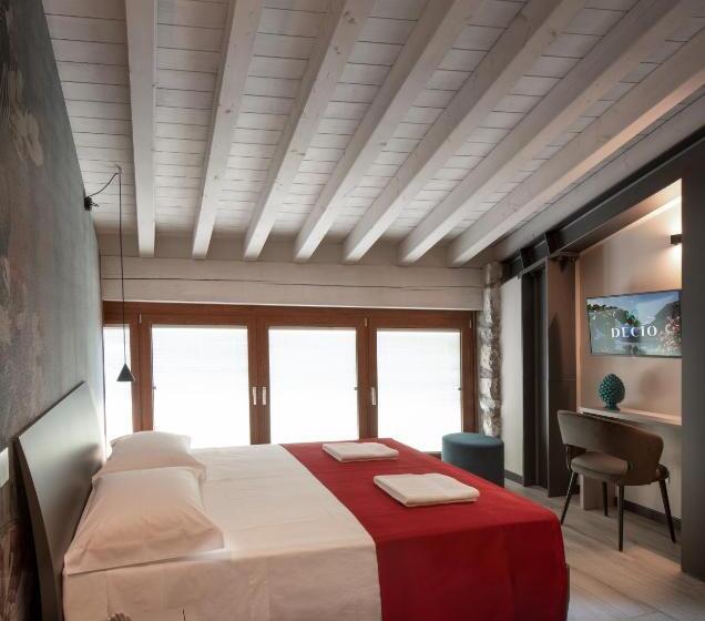 Общежитие Monte Isola   Decio Rooms