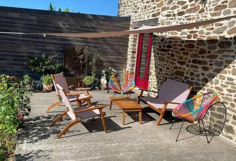 مبيت وإفطار Chambres D Hôtes Saint Hélen