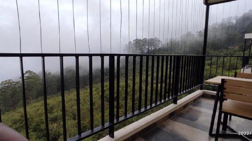 تختخواب و صبحانه Cloud Walk
