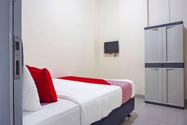 هتل Capital O 91790 S1 Residence
