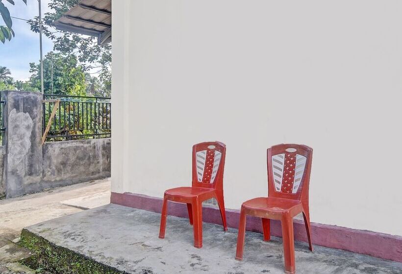 هتل Spot On 91799 Sosonopan Homestay