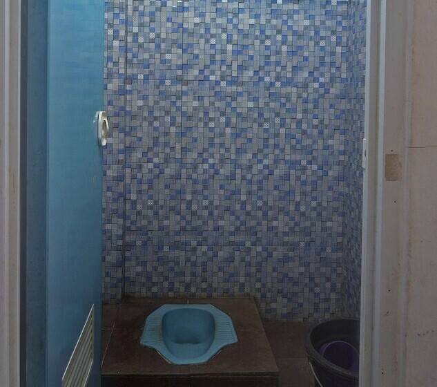 هتل Spot On 91799 Sosonopan Homestay