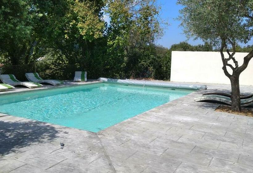 膳宿费 Demeure Du Dragon 5 Chambres Piscine  10 Lits   Personnes