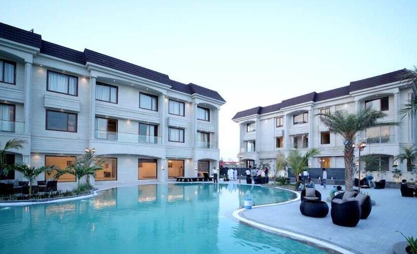 هتل The Imperial Prime Clarks Inn Suites