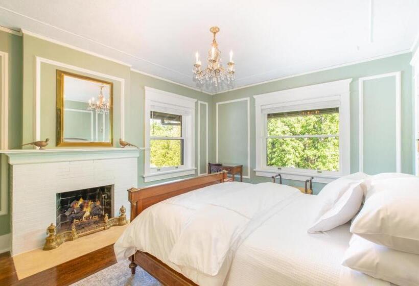 Martha S Bed And Breakfast