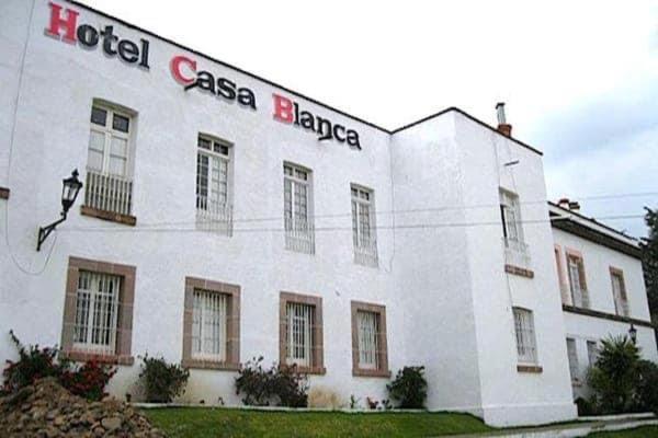 בית מלון כפרי Casa Blanca