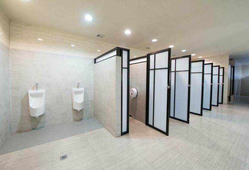 هتل کپسول Passgo Digital Airport Hotel Bali