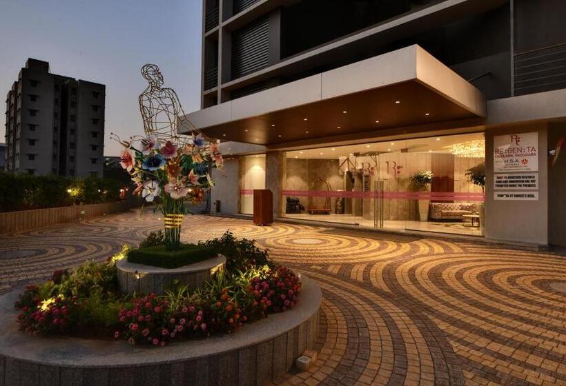 هتل Regenta Fairlark Vadodara
