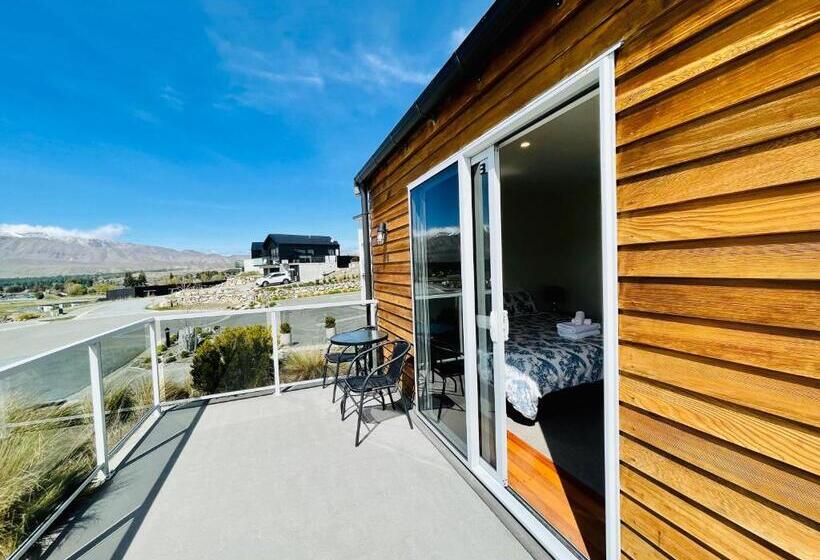 פנסיון Antair Lakeview Lodge