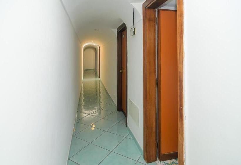 تختخواب و صبحانه Maison Twentyfive