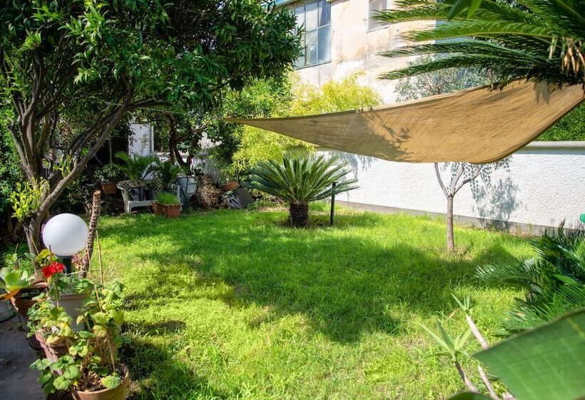 تختخواب و صبحانه Maison Twentyfive
