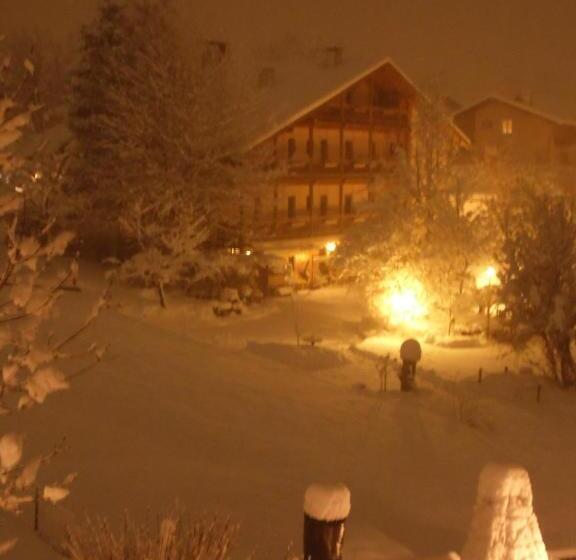 فندق Albergo Bellaria
